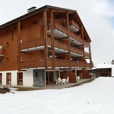 Fenestral R01 By Interhome オヴロナ