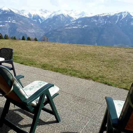 Fenestral R01 By Interhome オヴロナ