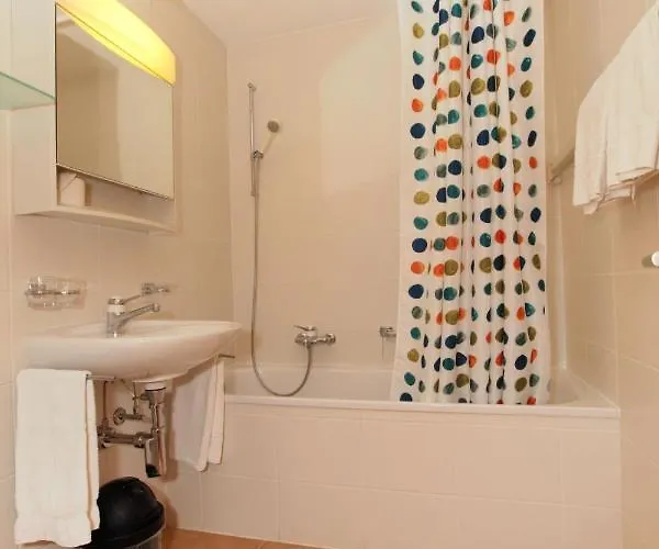 Fenestral R01 By Interhome *